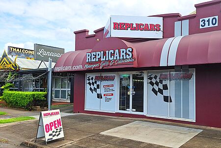 Replicars, Cairns, Models, Scale, 1:18, 1:43, Biante, Classic Carlectables,